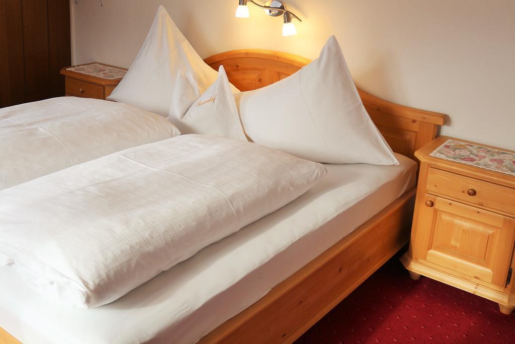 Pension Sonnenhof Mieming Szoba fotó
